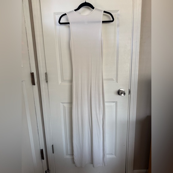 SKIMS Ribbed Soft Lounge Tank Sleeveless Maxi Dress - Size: Medium - Picture 3 of 6